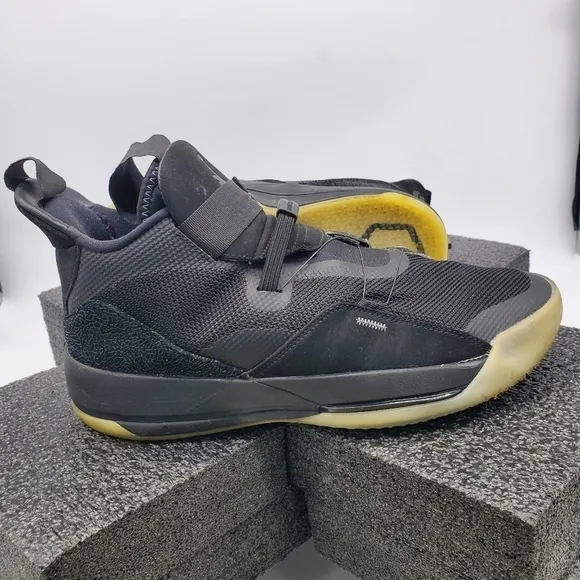 Nike Shoe Men 10 Air Jordan 33 XXXIII AQ8830-002 Utility Blackout Sneakers