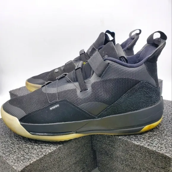 Nike Shoe Men 10 Air Jordan 33 XXXIII AQ8830-002 Utility Blackout Sneakers
