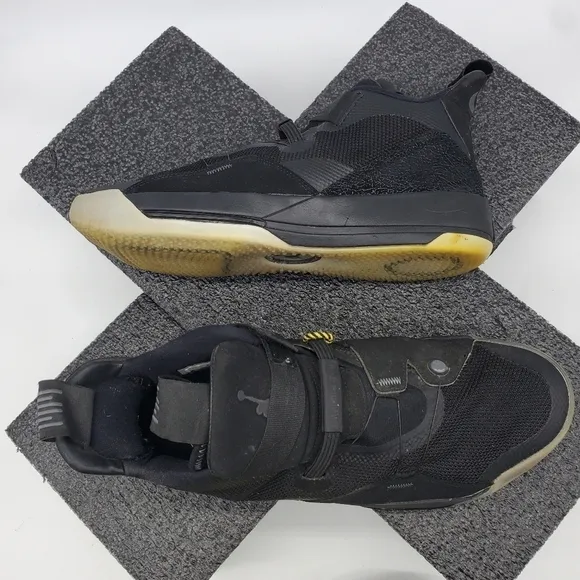 Nike Shoe Men 10 Air Jordan 33 XXXIII AQ8830-002 Utility Blackout Sneakers