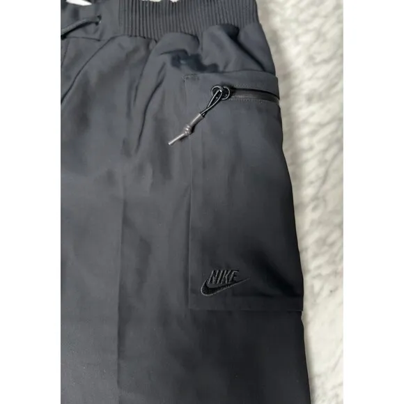 Nike Sportswear Tech Pack Shorts Woven Utility FB7528-010 Black Men's XL NEW