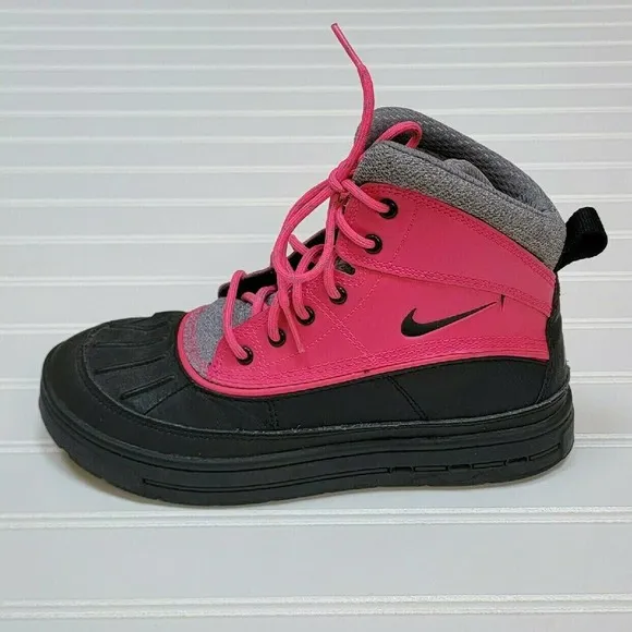 Nike Woodside 2 High ACG Boots