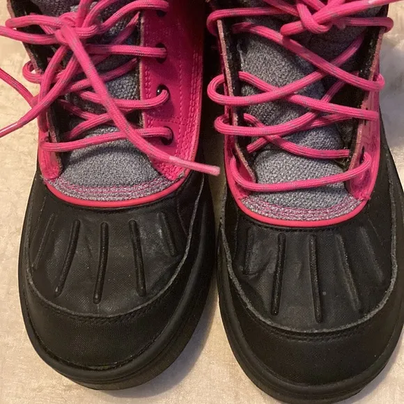 Nike Woodside 2 High ACG Pink Foil Black Grey Boots