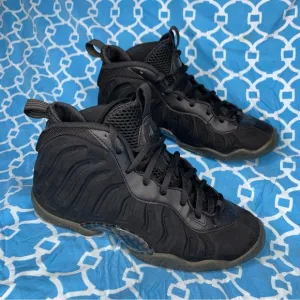 Nike youth size 5y little Posite one GS triple black foamposite kids sneakers og