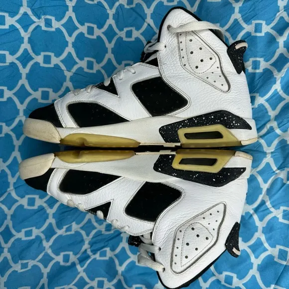 Nike Youth size 7y Air Jordan 6 retro Oreo white black GS kids sneakers og shoes