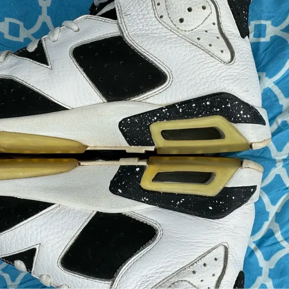 Nike Youth size 7y Air Jordan 6 retro Oreo white black GS kids sneakers og shoes