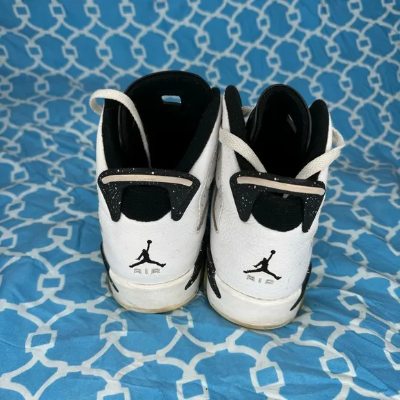 Nike Youth size 7y Air Jordan 6 retro Oreo white black GS kids sneakers og shoes