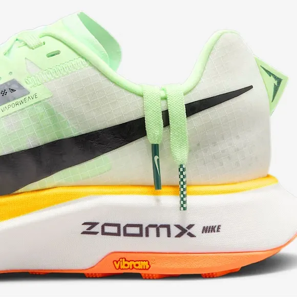 Nike ZoomX Ultrafly Trail Running Sneakers Women’s Size 8 DZ0489-102 $260