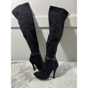Nina New York 5 M Black Suede Thigh High Tall Pointy Toe Boots Witchy Mob Wife