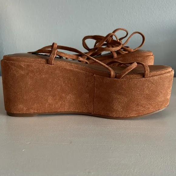 Nine West • NWOT Benet Platform Ankle Tie Sandals Camel Tan Size 7.5