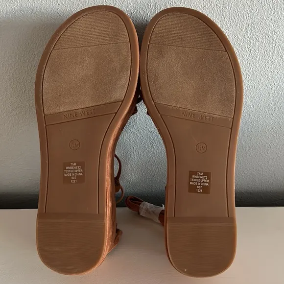 Nine West • NWOT Benet Platform Ankle Tie Sandals Camel Tan Size 7.5