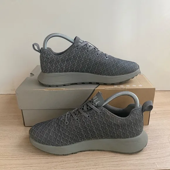 NOBULL Matryx Trail Runner Grey Sneakers- SZ Men 5.5- Women 7