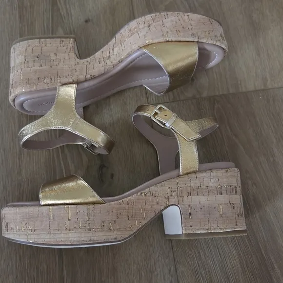 Nordstrom Gold Cork Strap Leather Claudia Sandals NWT