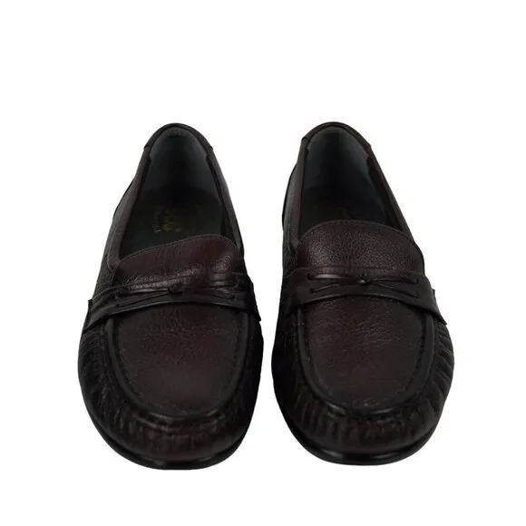NWB SAS Women's Easier Slip-On Loafer Burgundy Leather Shoes Size 6WW