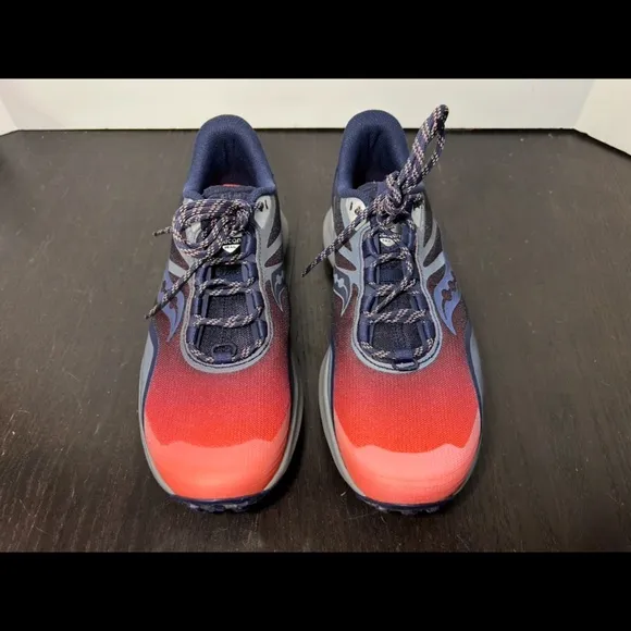 NWOB Saucony Peregrine 12 Trail Running Shoes Sneakers Night Lite Woman’s 10