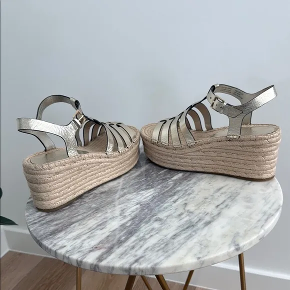 NWOB Tory Burch Gold Fisherman Espadrilles