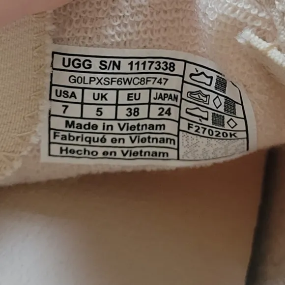NWOB UGG Bren Slip-On Espadrilles Shoes‎ 7 Narrow Soft Ivory Neutral