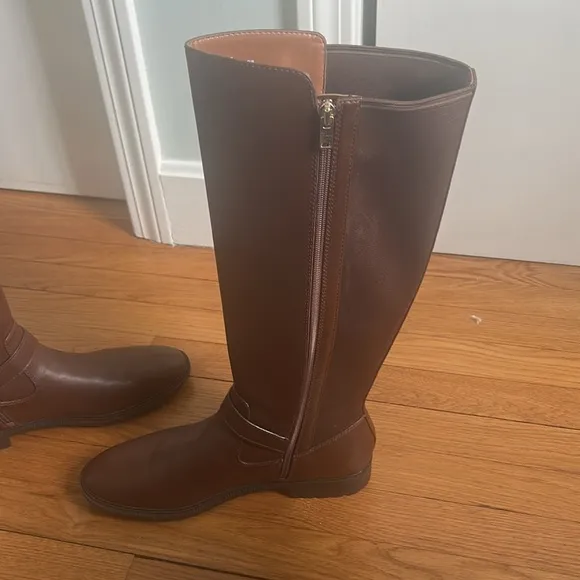 NWOT Coach Brown Leather Boots