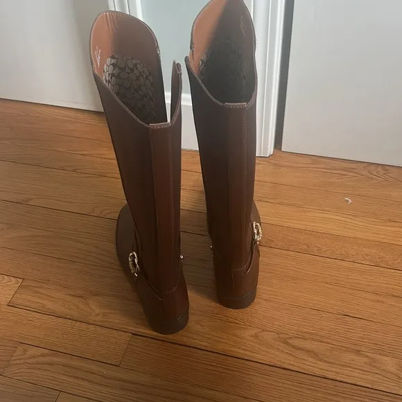 NWOT Coach Brown Leather Boots