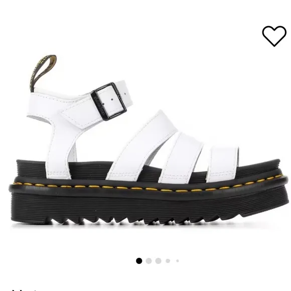 NWOT Dr Marten Blaire Hydro Leather Strap Sandals(size 9)