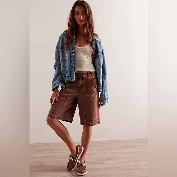 NWOT Free People Bayside Baggy Longline Carpenter Shorts in Oiled Oak size 8