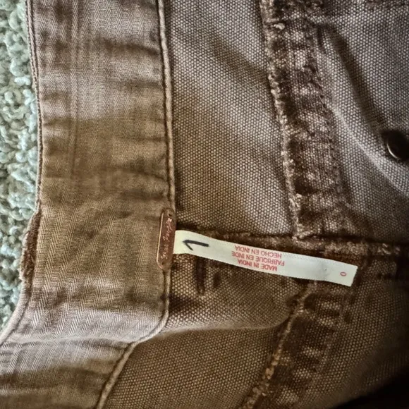 NWOT Free People Bayside Carpenter Shorts - SZ . 0 - Brown