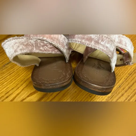 NWOT Free People Colorful Sandal