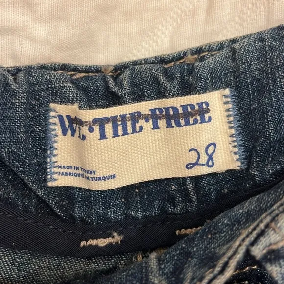 NWOT Free People Oasis Denim Crop Jeans