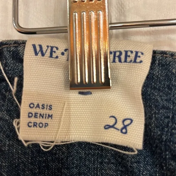 NWOT Free People Oasis Denim Crop Jeans