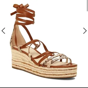 NWOT Louise et Cie Renz Platform Espidrills Wedge Sandals Snake Print Leather 9M