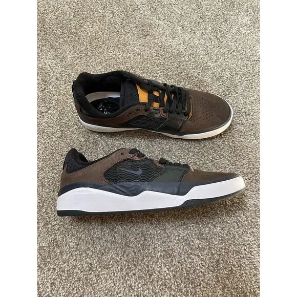 NWOT Nike Kids SB Ishod Wair Premium Brown 5
