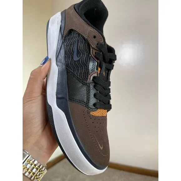 NWOT Nike Kids SB Ishod Wair Premium Brown 5