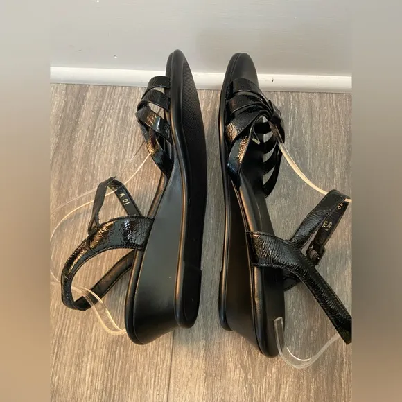 NWOT SAS Strippy Tripad Comfort Women’s Sandals Size 10 W Black Ankle Strap Lthr