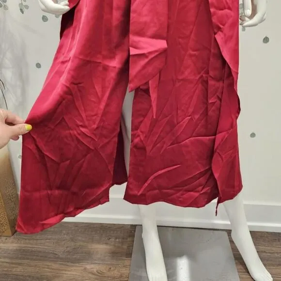 NWOT Amy Linn Jolie Midi Dress Sz S