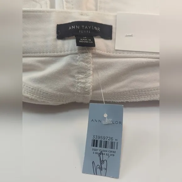 NWT Ann Taylor White Modern Skinny Pants