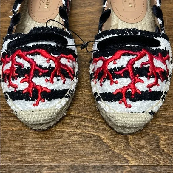 NWT, Aquazzura Espadrilles