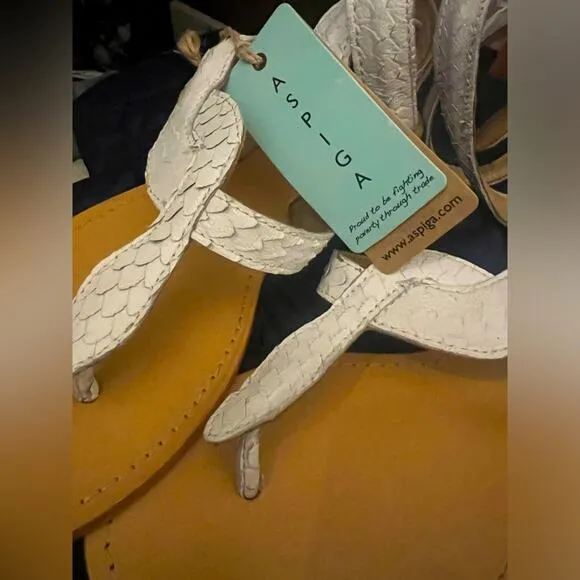 NWT ASPIGA Handcrafted White Cobra Wrap Sandals Wired Ankle Wrap Leather 38