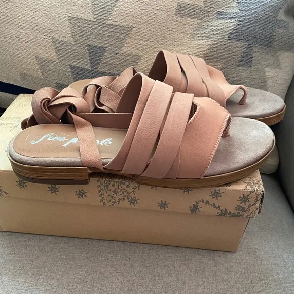 NWT Free People Natural sun valley wrap sandals 11/41