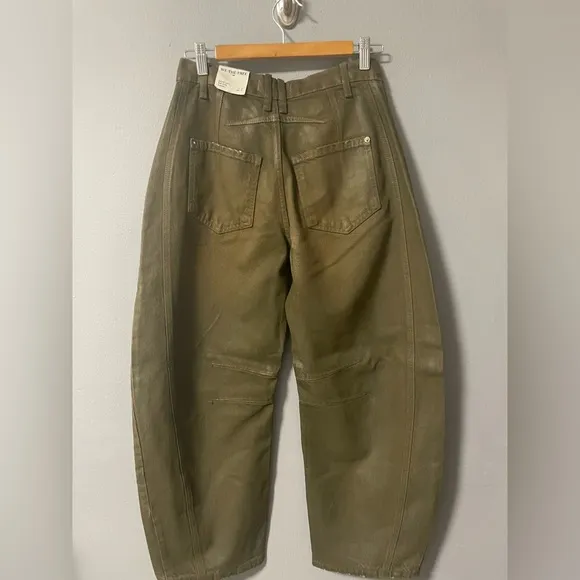 NWT Free People We The Free good luck coated barrel leg jeans in brown. Size 25