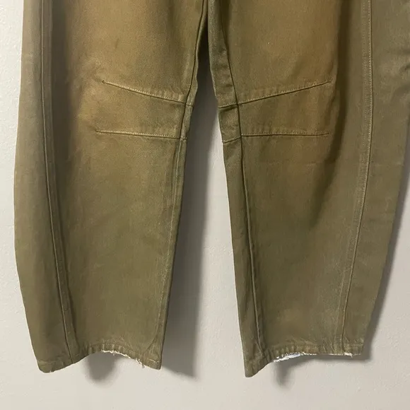 NWT Free People We The Free good luck coated barrel leg jeans in brown. Size 25
