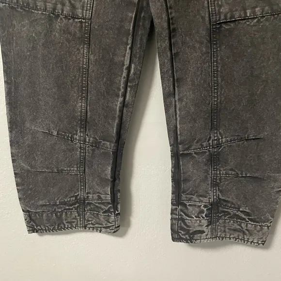 NWT Free People We The Free Supersonic Slim Crop Jeans in Black. Size 8