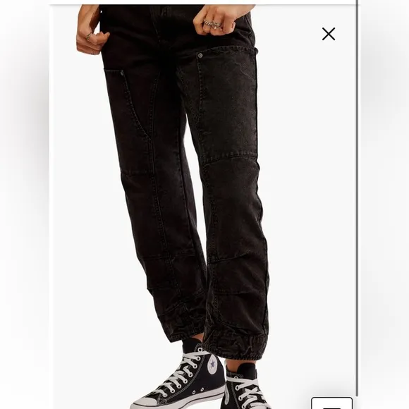 NWT Free People We The Free Supersonic Slim Crop Jeans in Black. Size 8