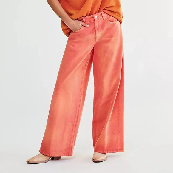 NWT Free People We the Free Waterfalls Baggy Wide Leg Jeans