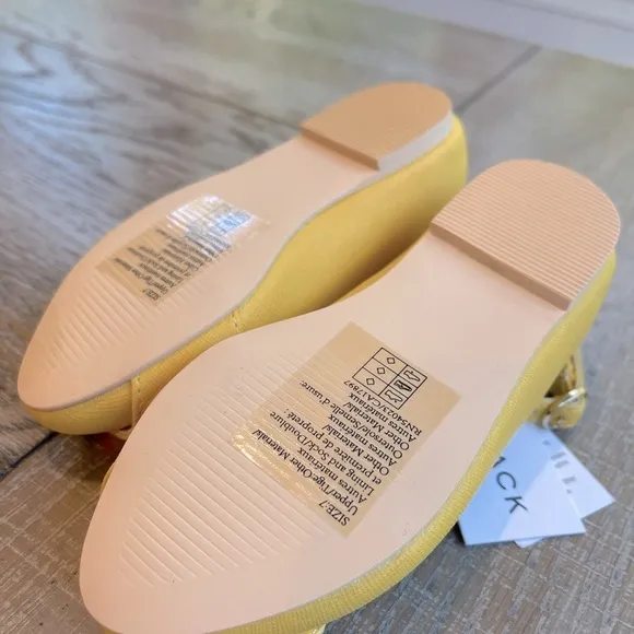 NWT Janie and Jack, Harvest Yellow Flats with Tortoise Shell Buckles, Sz 7
