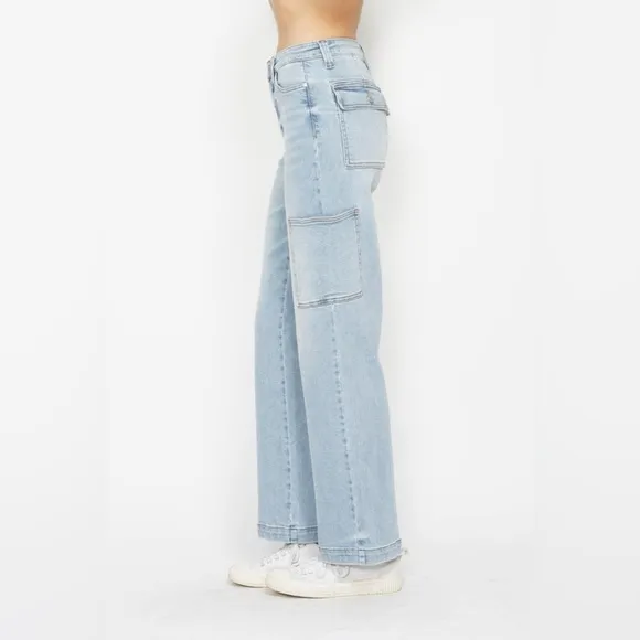 NWT Judy Blue PLUS   REG Size 90s Style High Waisted Straight Leg Cargo Jeans