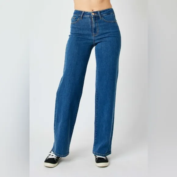 NWT Judy Blue PLUS   REG Size Retro 90s High Rise Straight Leg Dad Jeans