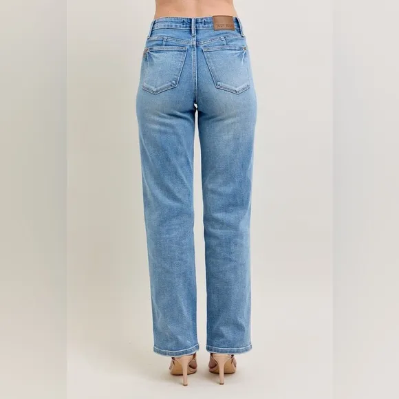 NWT Judy Blue PLUS   REG Size Tummy Control Vintage Wash Straight Leg Jeans