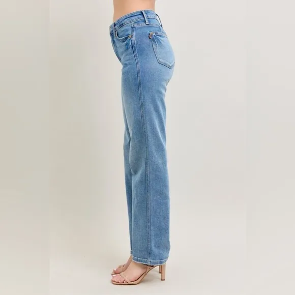 NWT Judy Blue PLUS   REG Size Tummy Control Vintage Wash Straight Leg Jeans