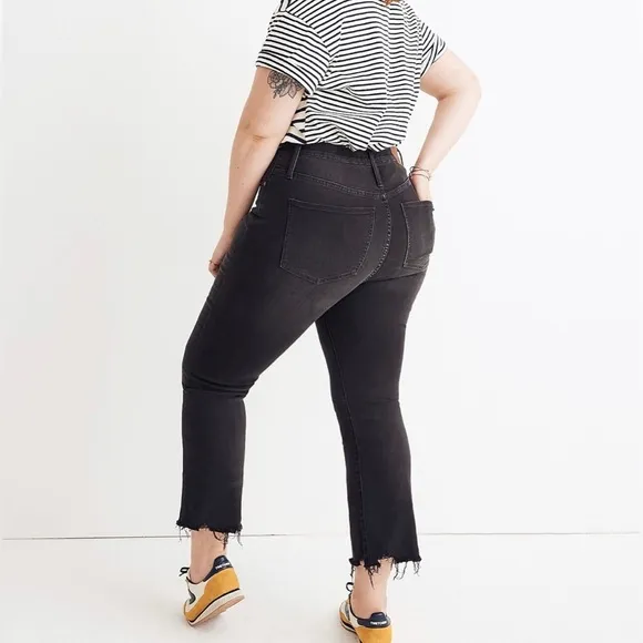 NWT Madewell Cali Demi-Boot Jeans in Berkeley Black Chewed-Hem Edition in 36