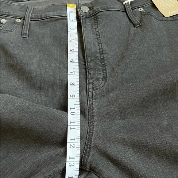 NWT Madewell Cali Demi-Boot Jeans in Berkeley Black Chewed-Hem Edition in 36