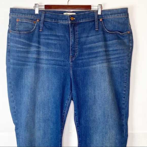 NWT Madewell Raw Hem Cali Demi-Boot Jeans